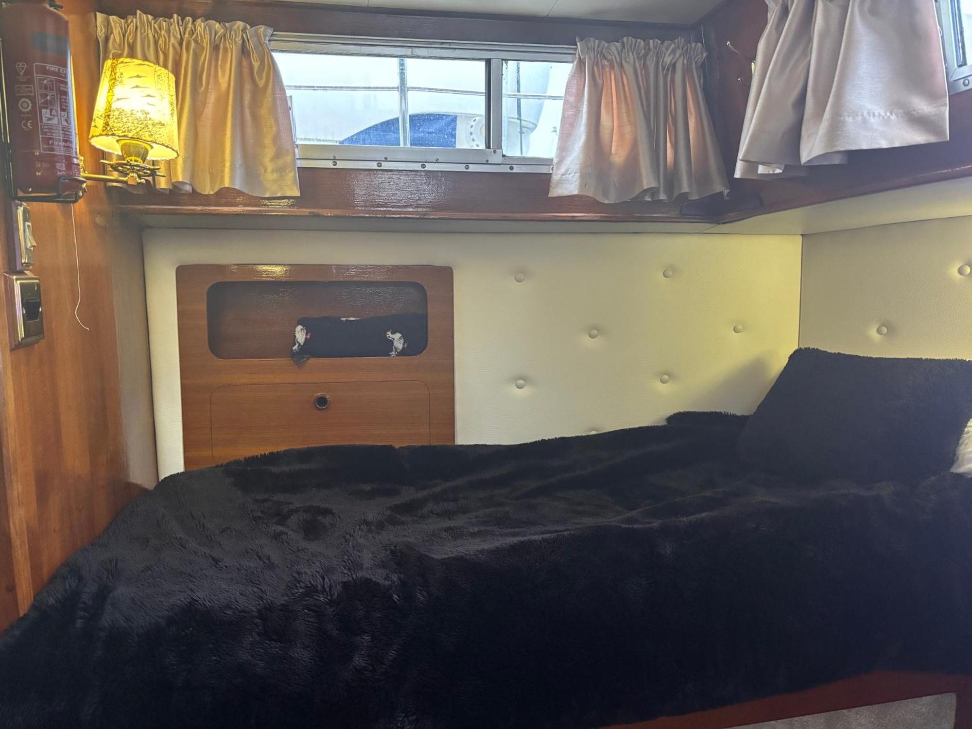 Floating Tranquility Botel Dorney